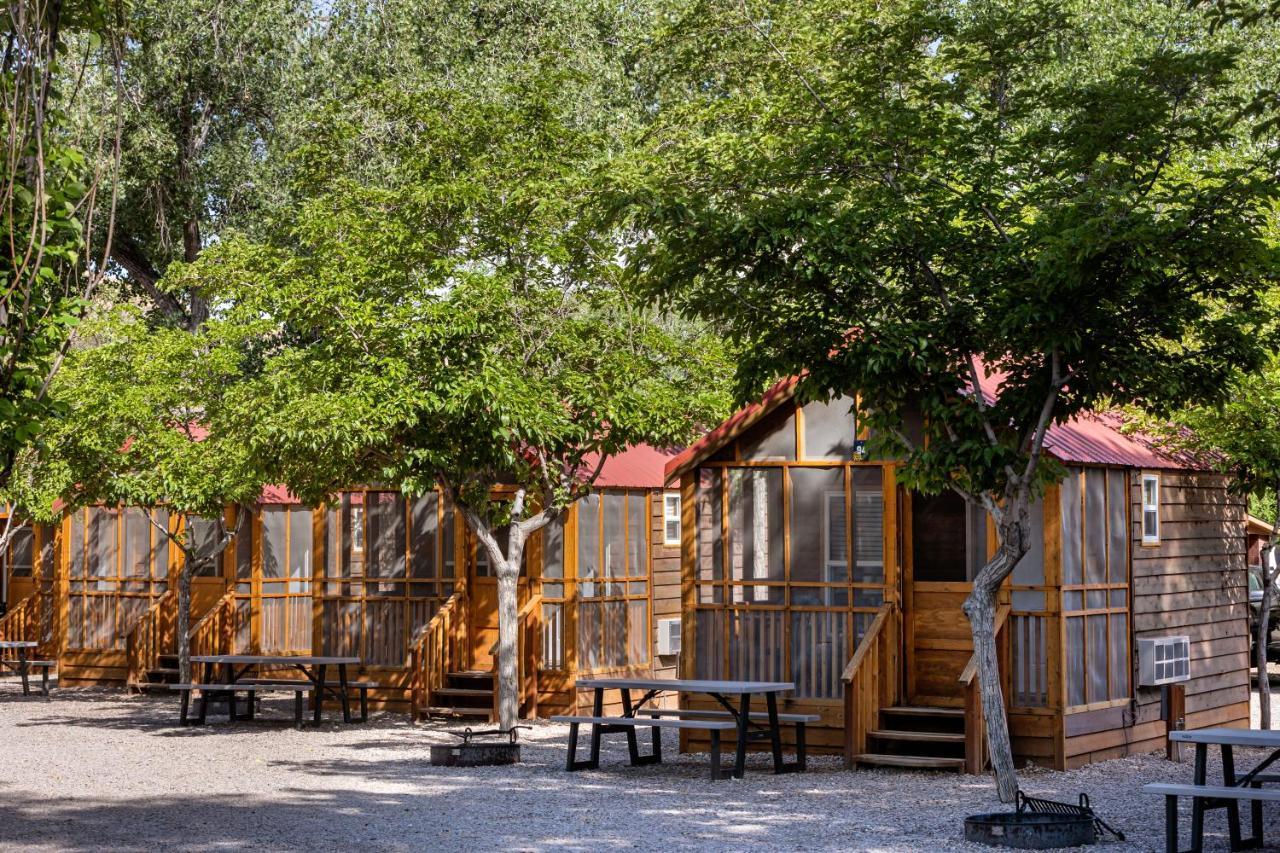 Sun Outdoors Moab Downtown Hotel Buitenkant foto