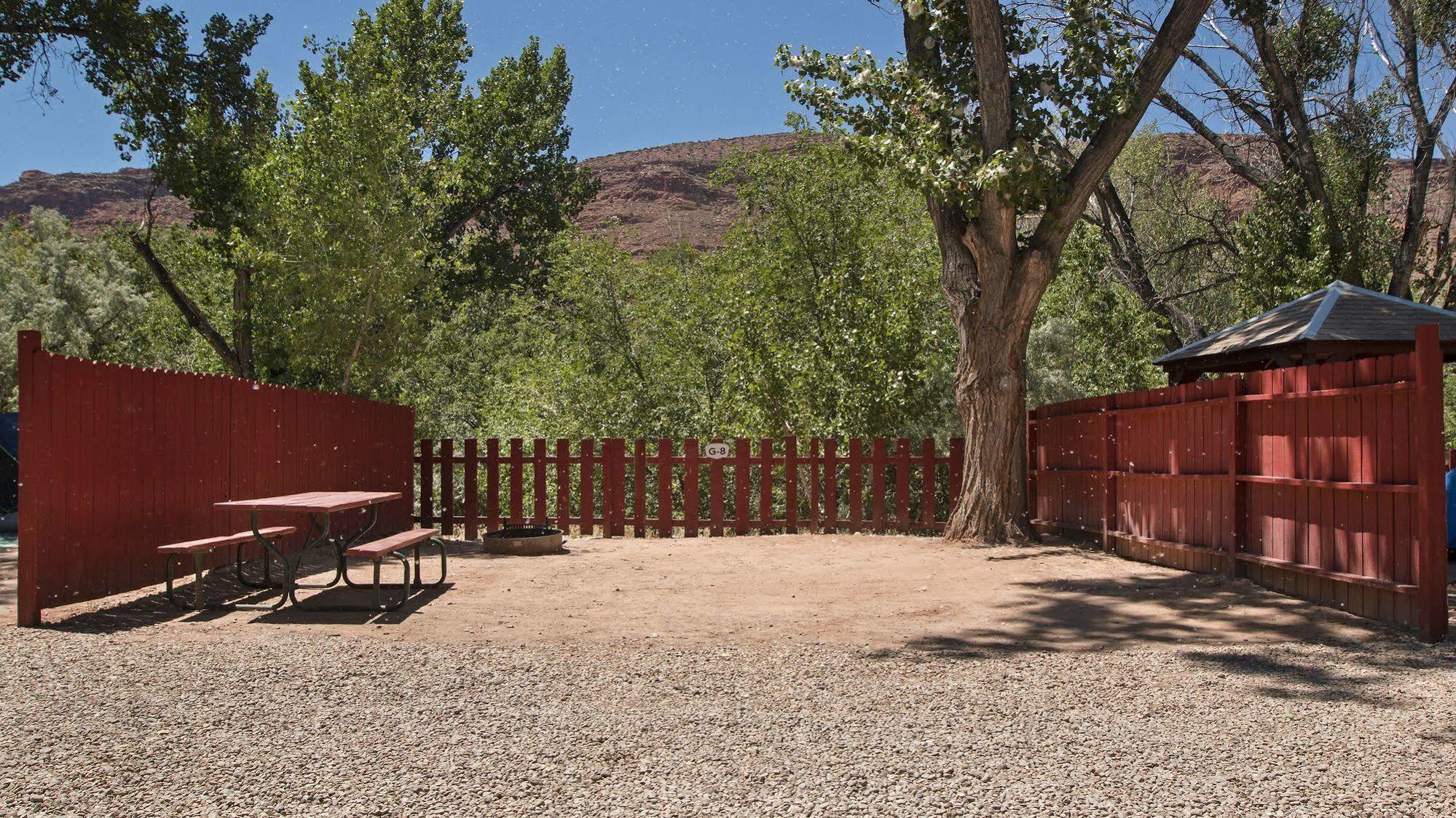 Sun Outdoors Moab Downtown Hotel Buitenkant foto