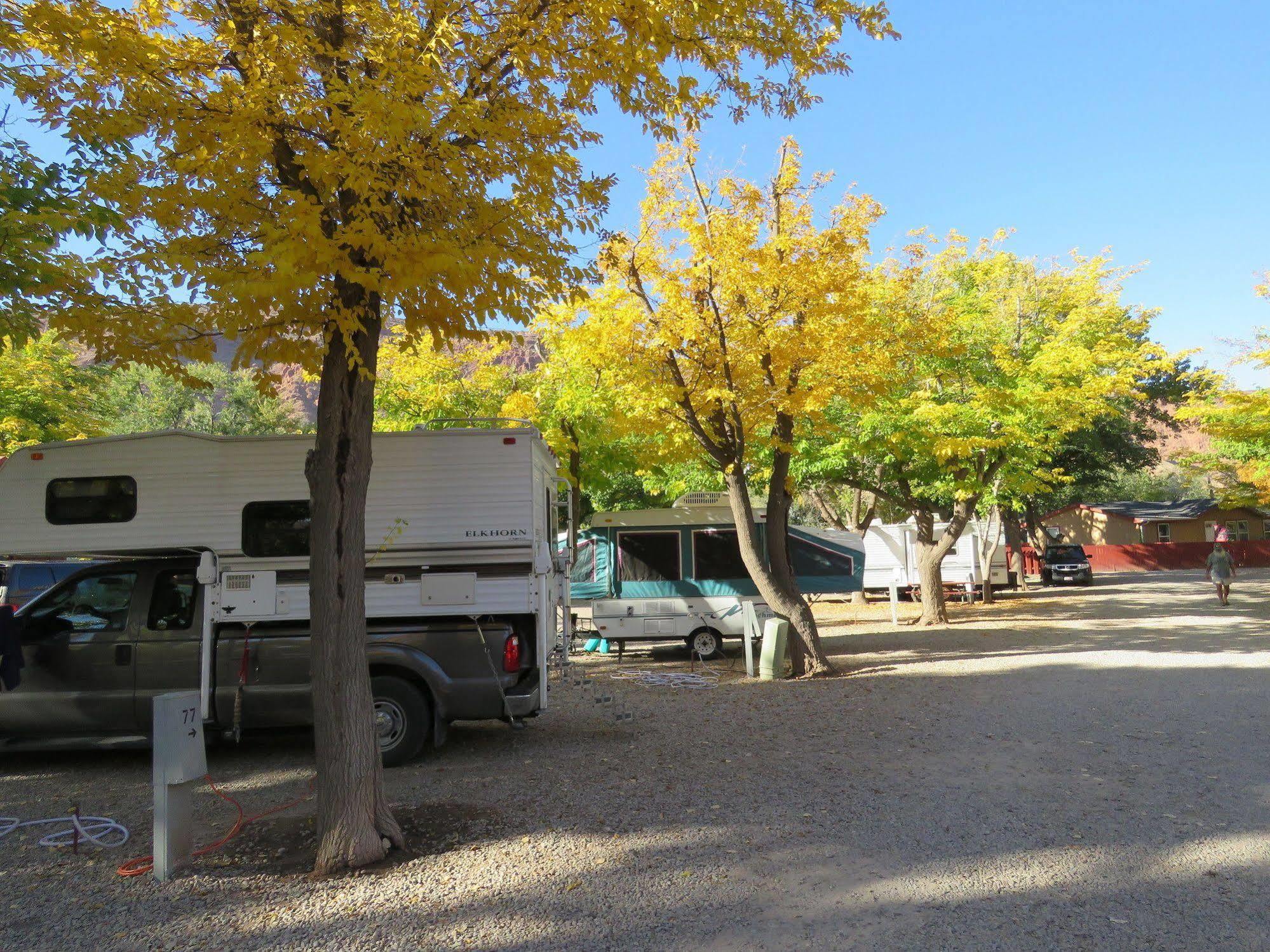 Sun Outdoors Moab Downtown Hotel Buitenkant foto
