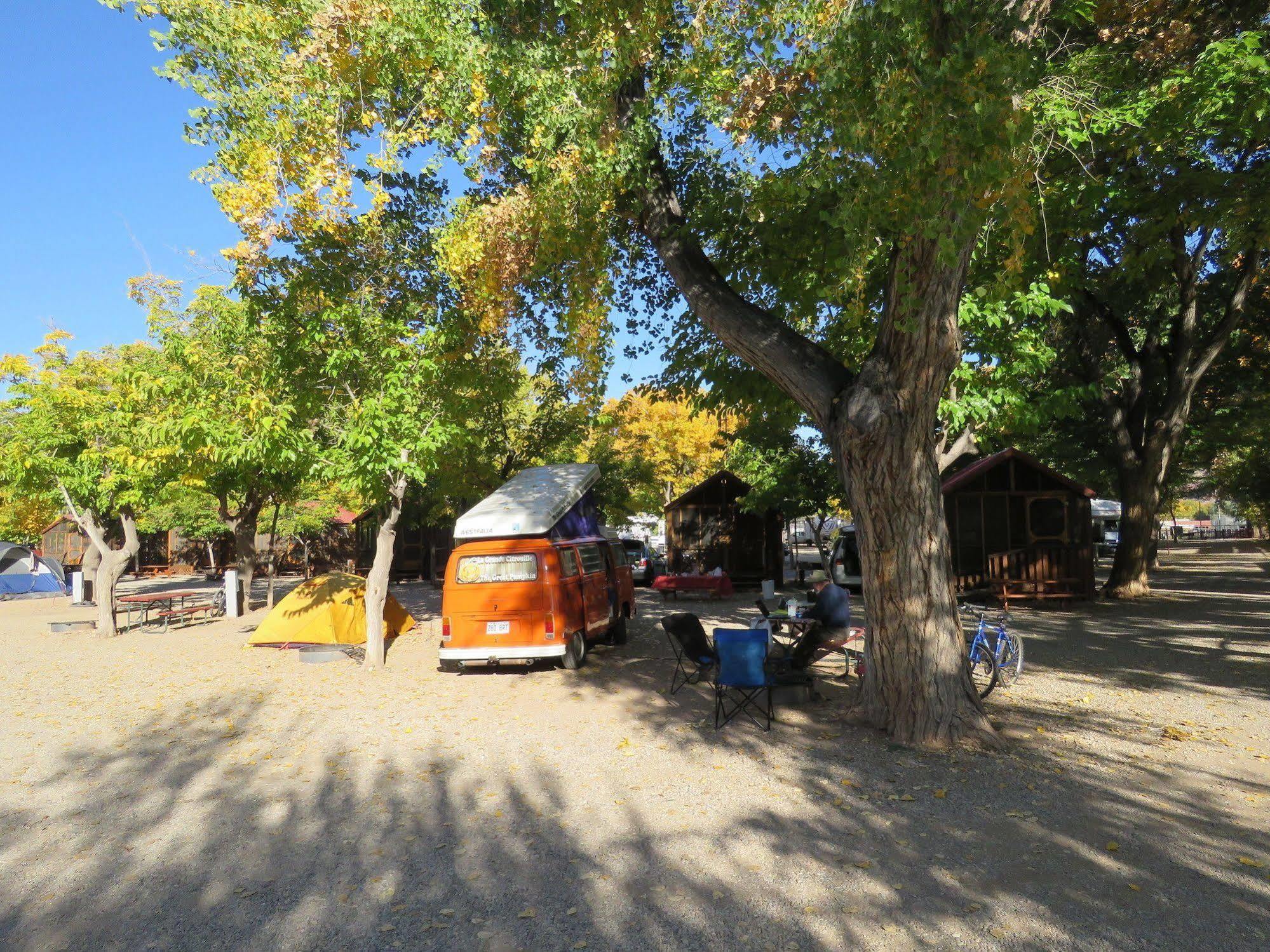 Sun Outdoors Moab Downtown Hotel Buitenkant foto