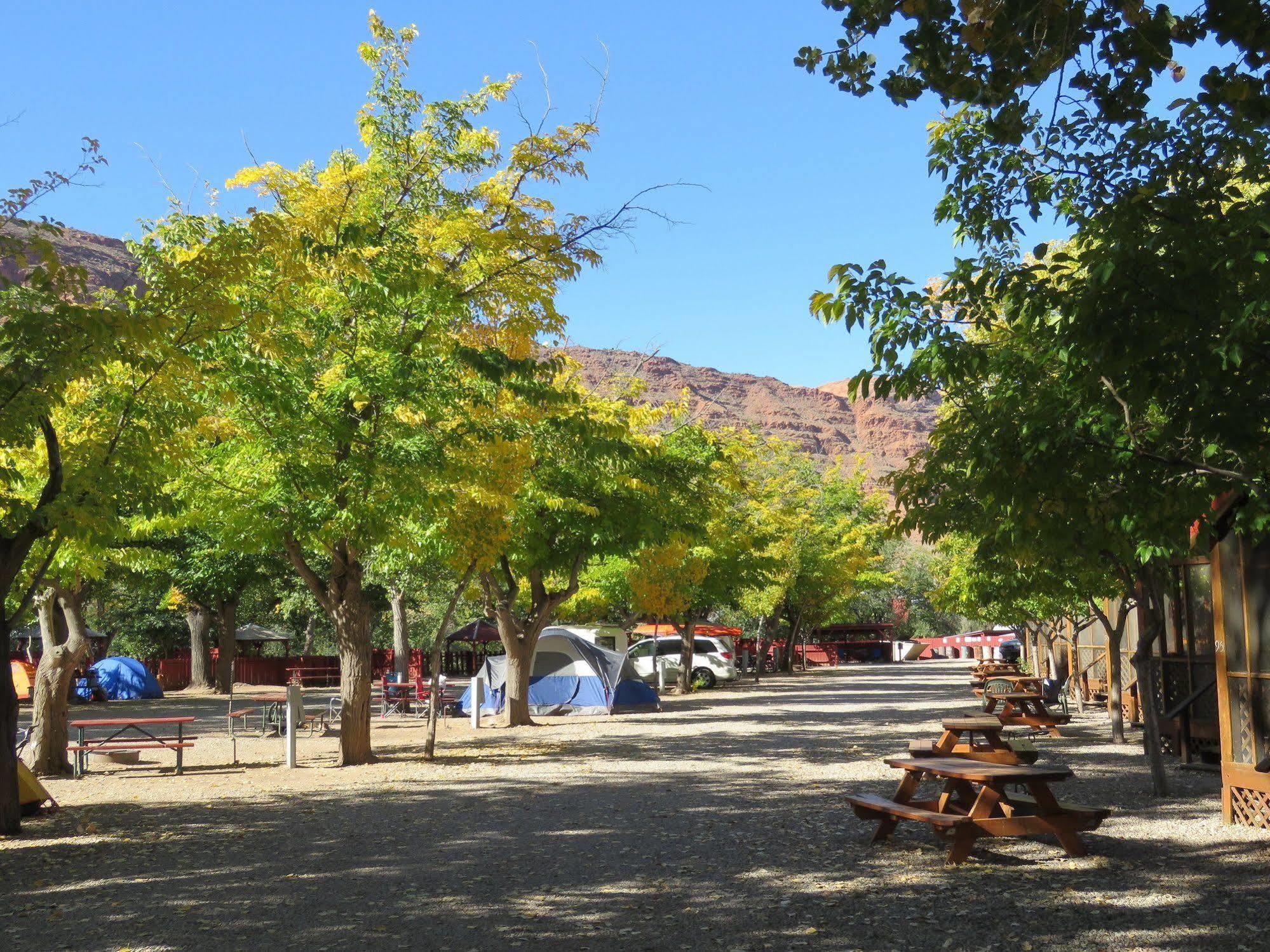 Sun Outdoors Moab Downtown Hotel Buitenkant foto